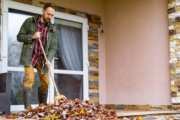 Best Basement Cleanout Services  in Copiague, NY
